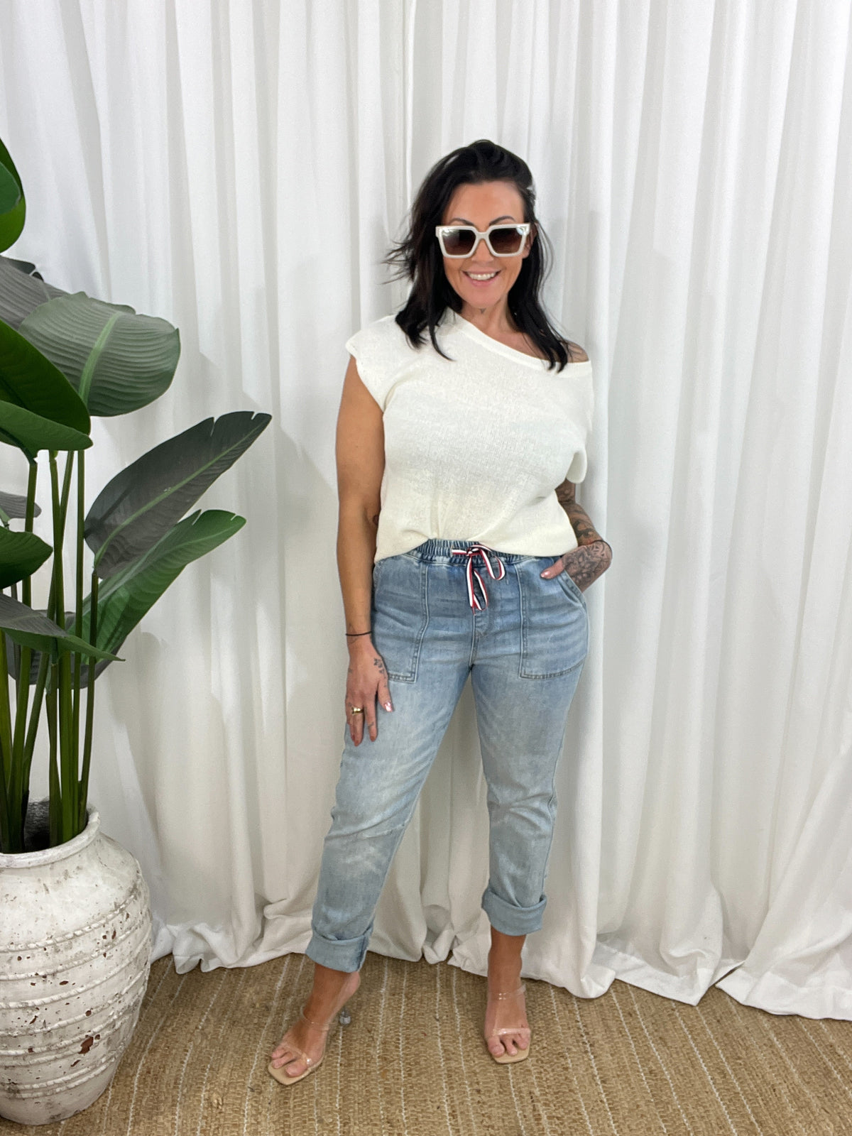 Apollo Pull On Jean