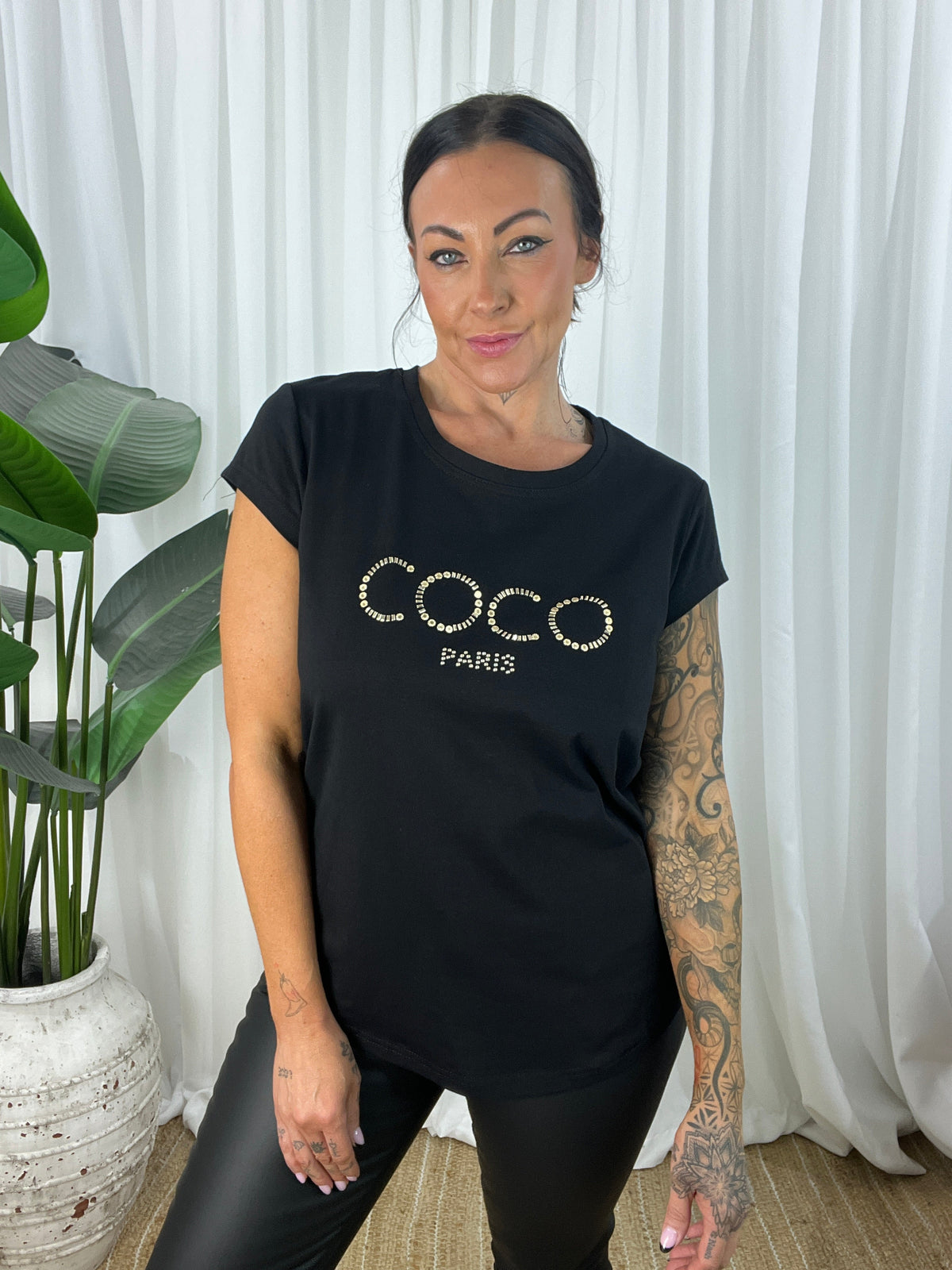 In Paris Tee