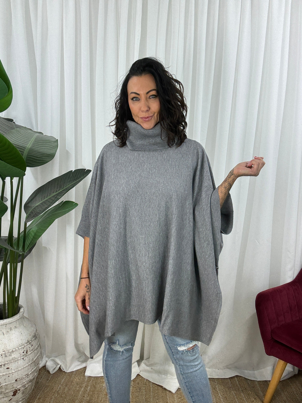 Main Poncho (EOFY SALE)