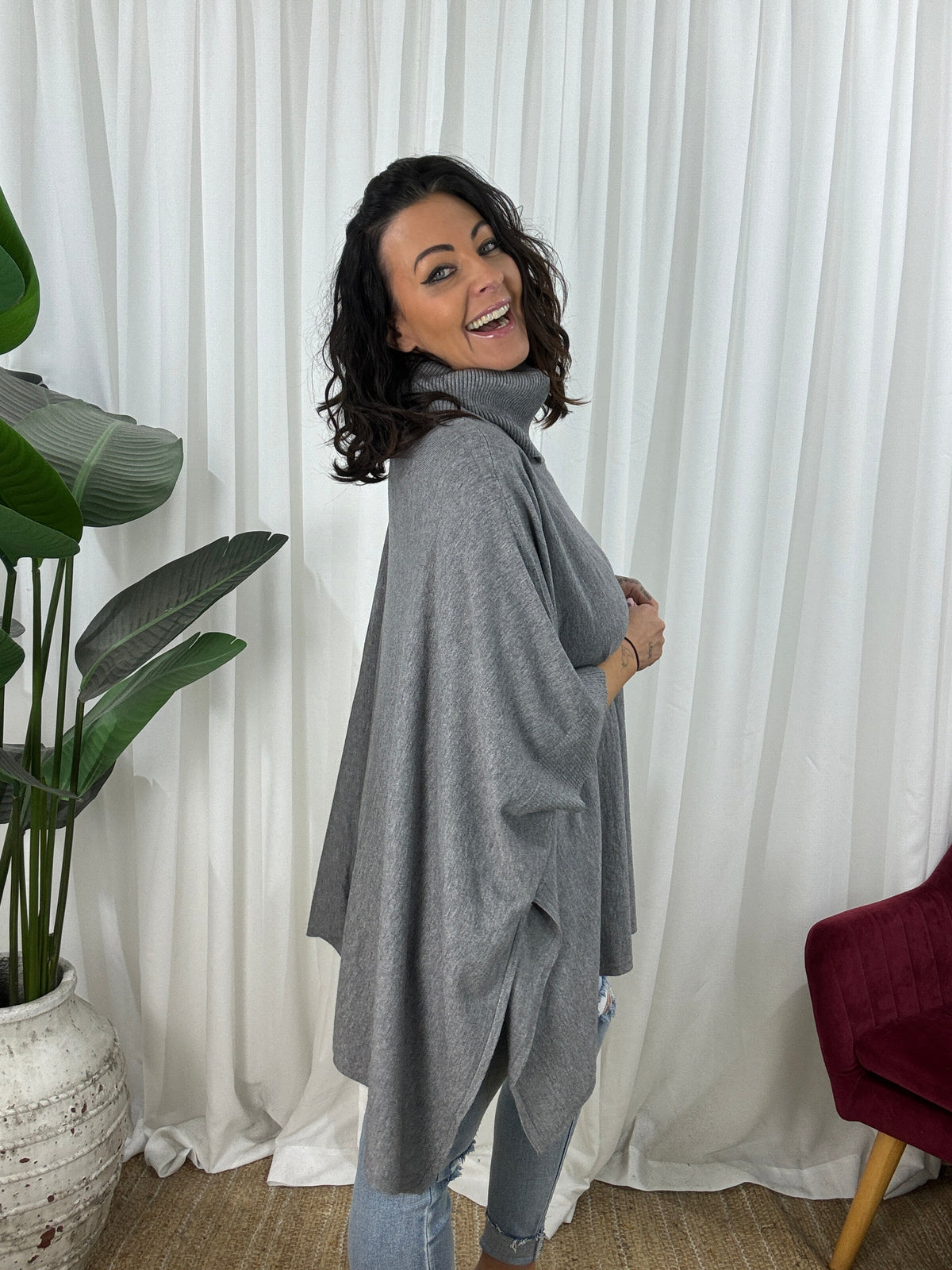 Main Poncho (EOFY SALE)