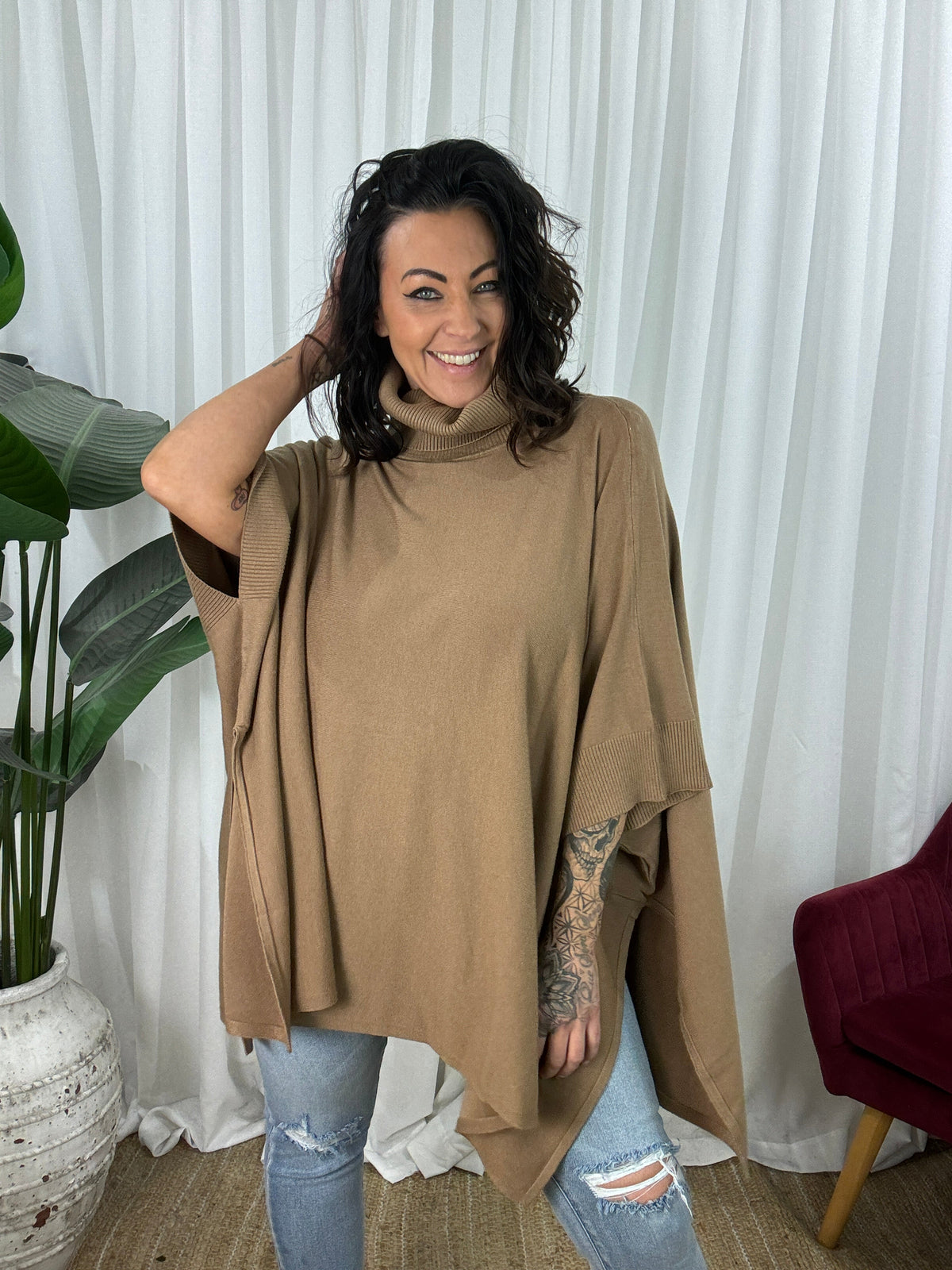 Main Poncho (EOFY SALE)