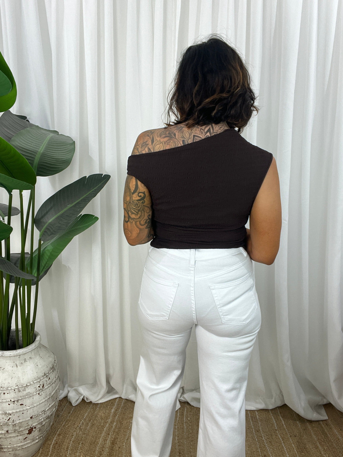 Rumour Off Shoulder Top- Chocolate