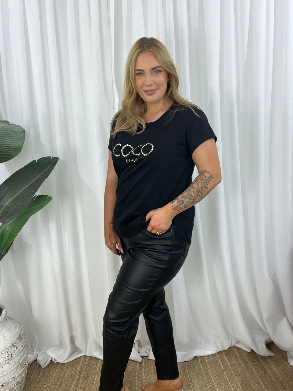 In Paris Tee