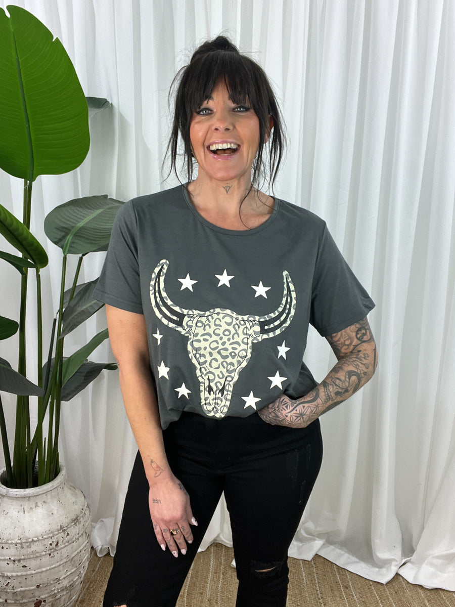 Jordy Leopard Steer Tee- Steel