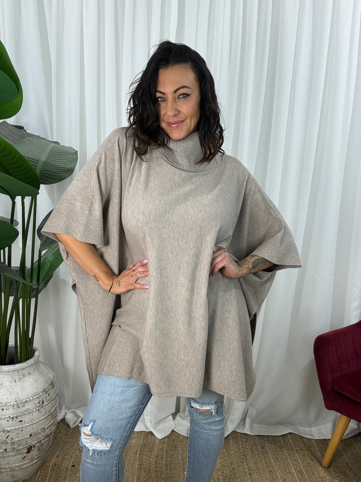 Main Poncho (EOFY SALE)