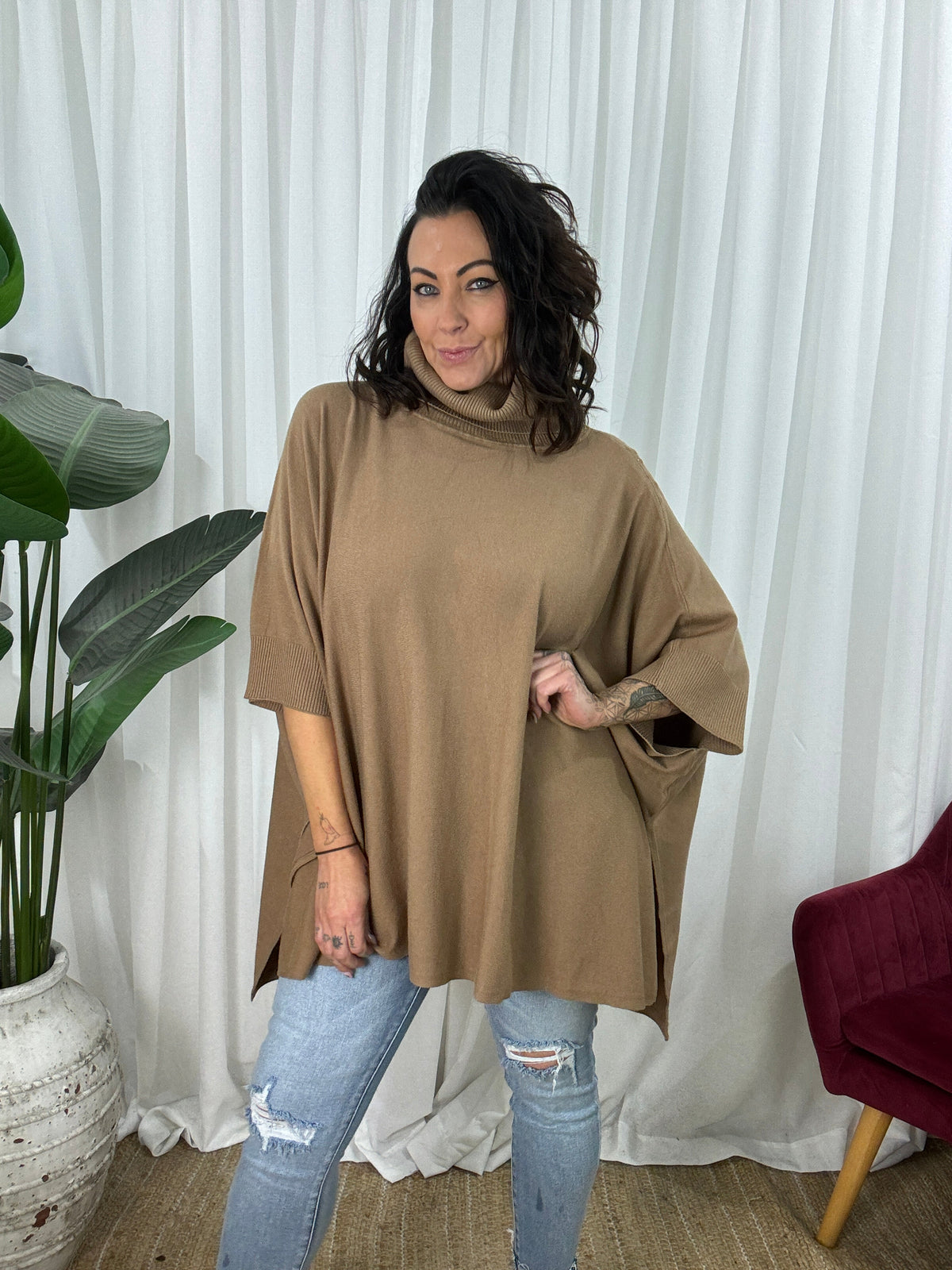 Main Poncho (EOFY SALE)