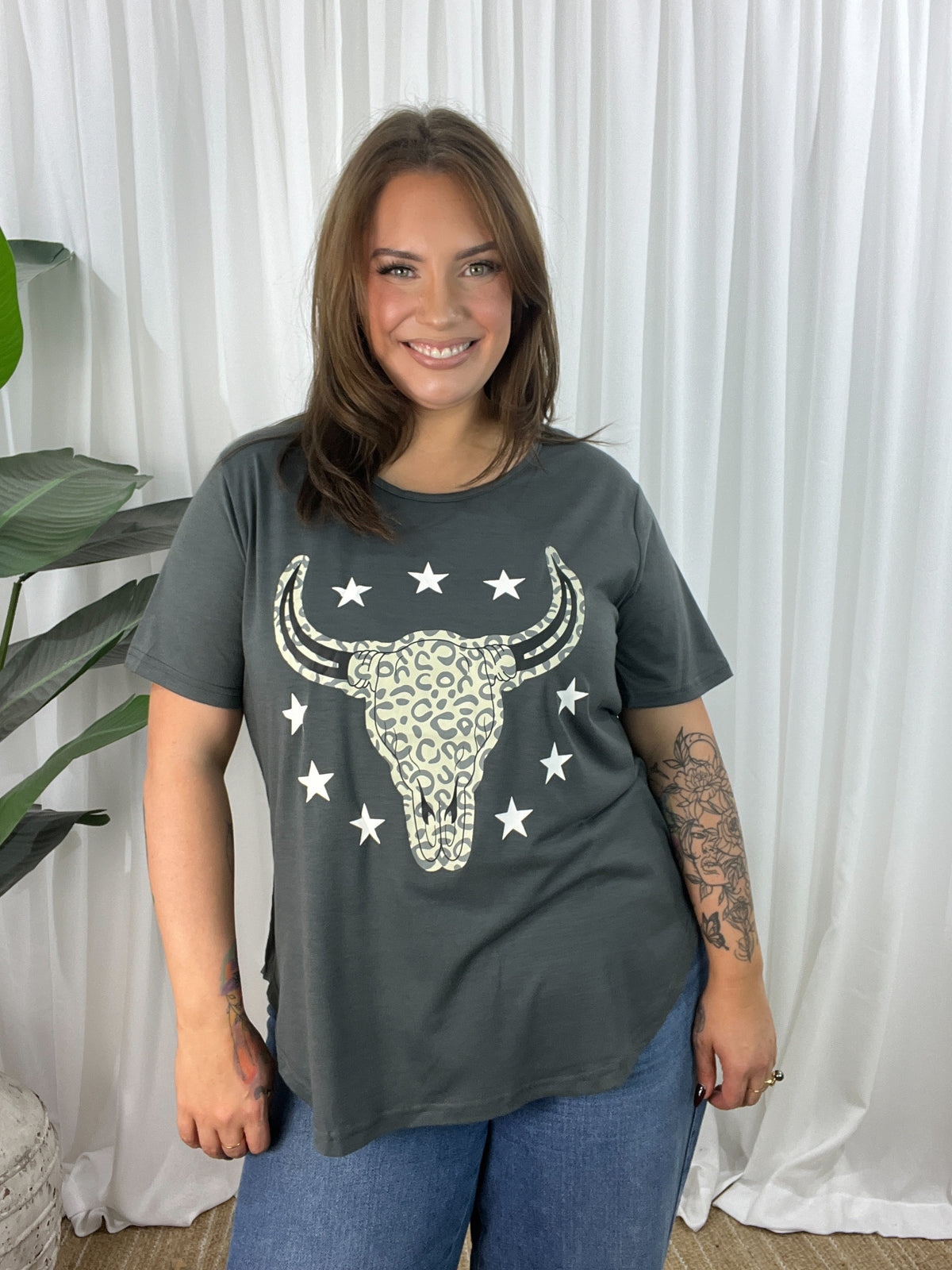 Jordy Leopard Steer Tee- Steel