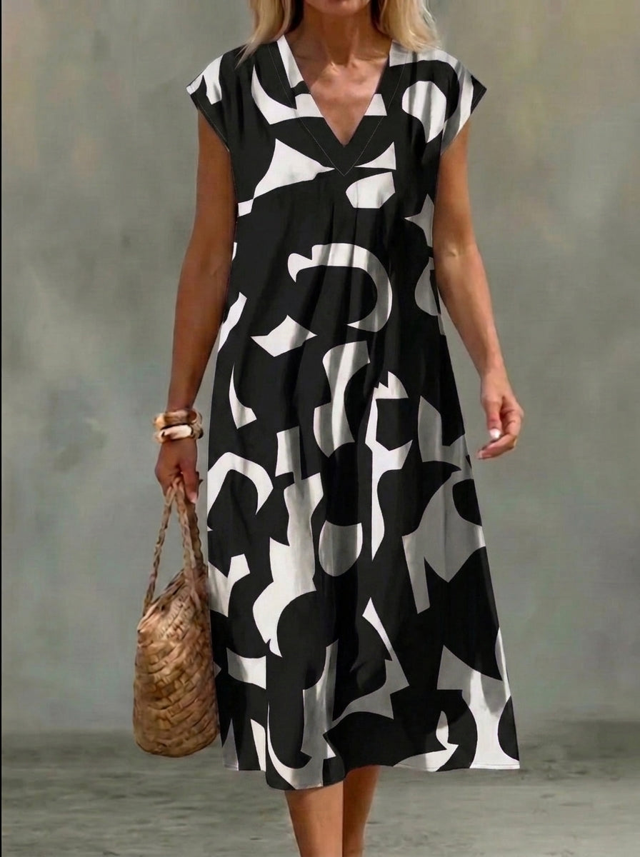 Elena | Black and White Printed Dress