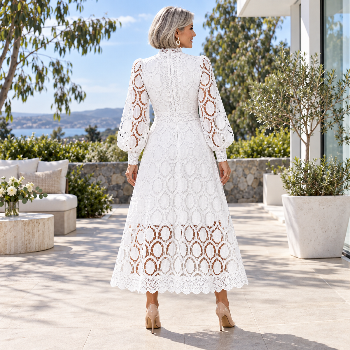 Liza - Romantic Lace Dress