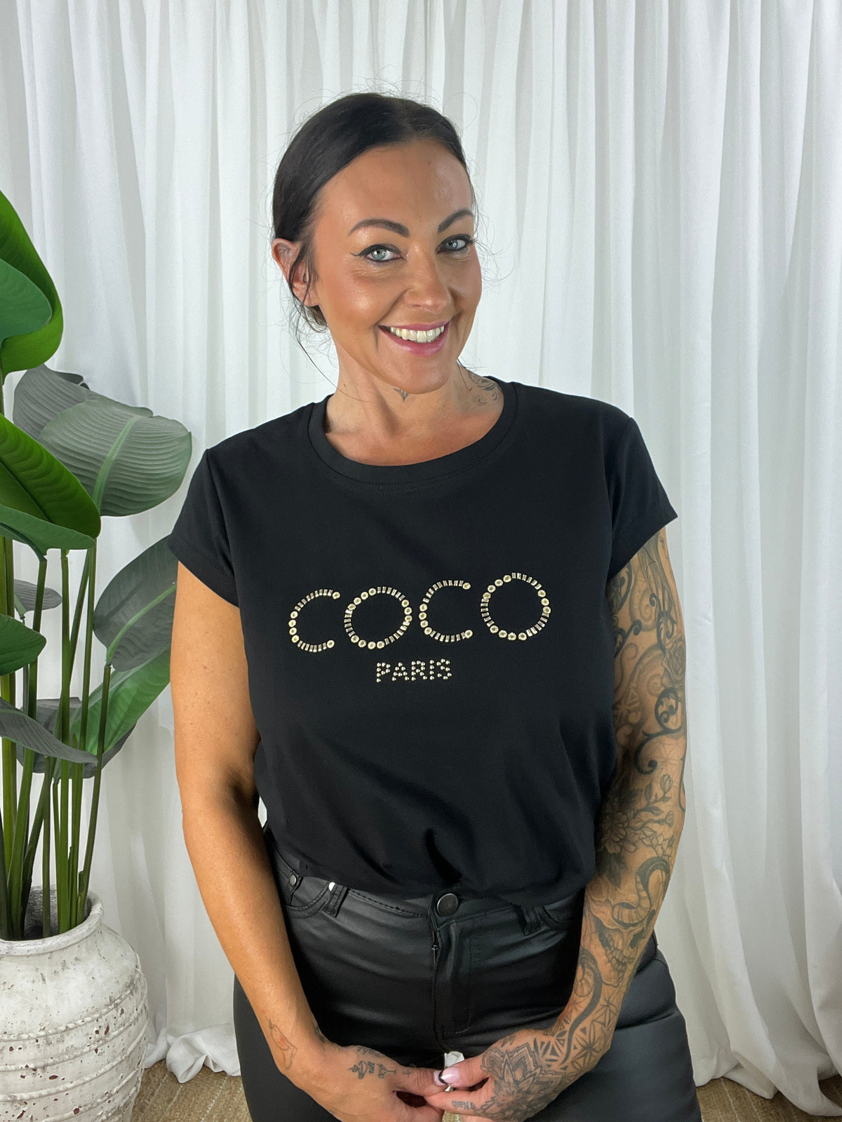 In Paris Tee
